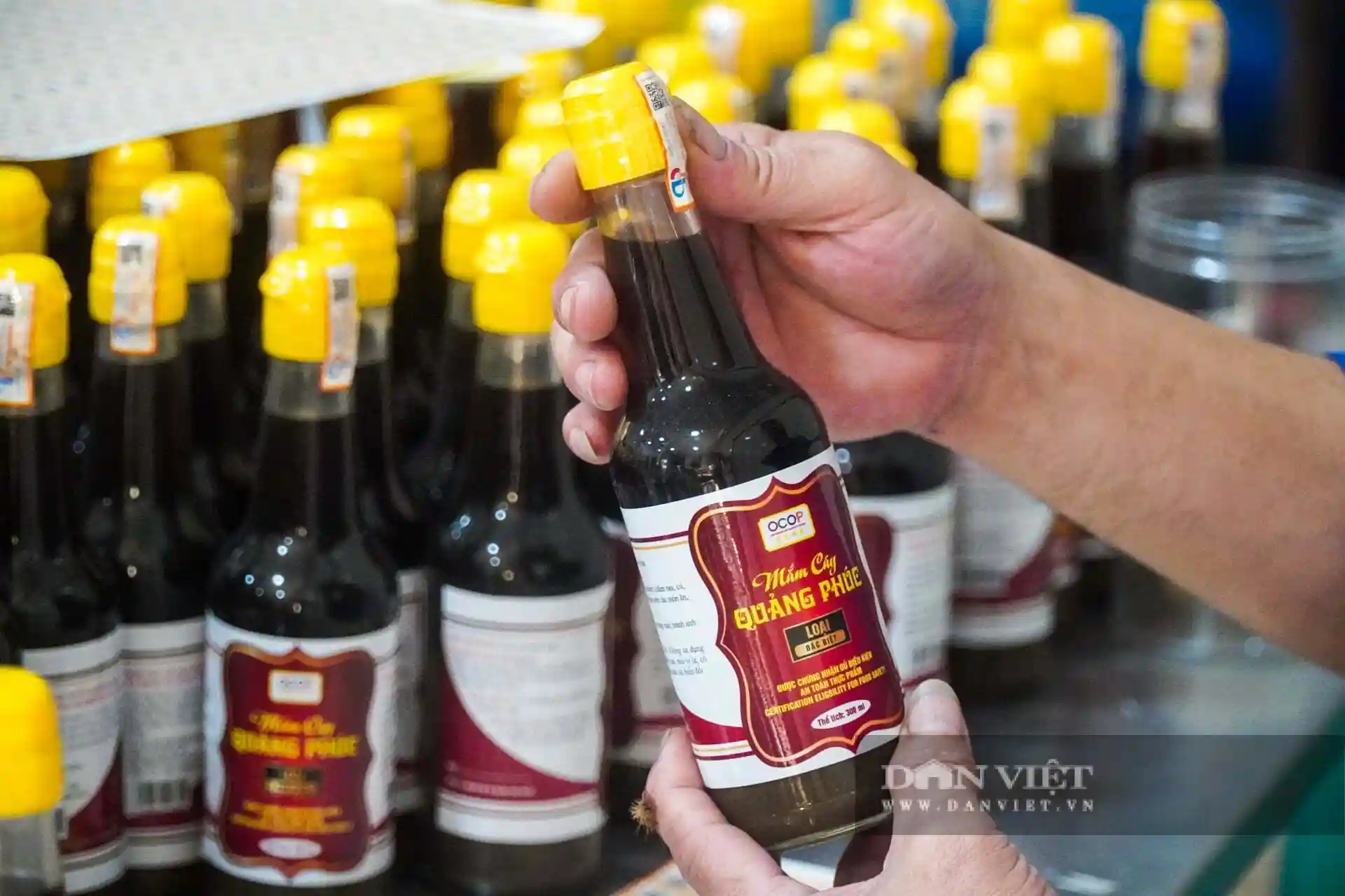 Chai mắm cáy Quảng Phúc OCOP 4 sao